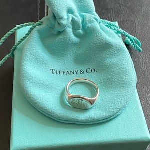 Tiffany signet ring size 5.5